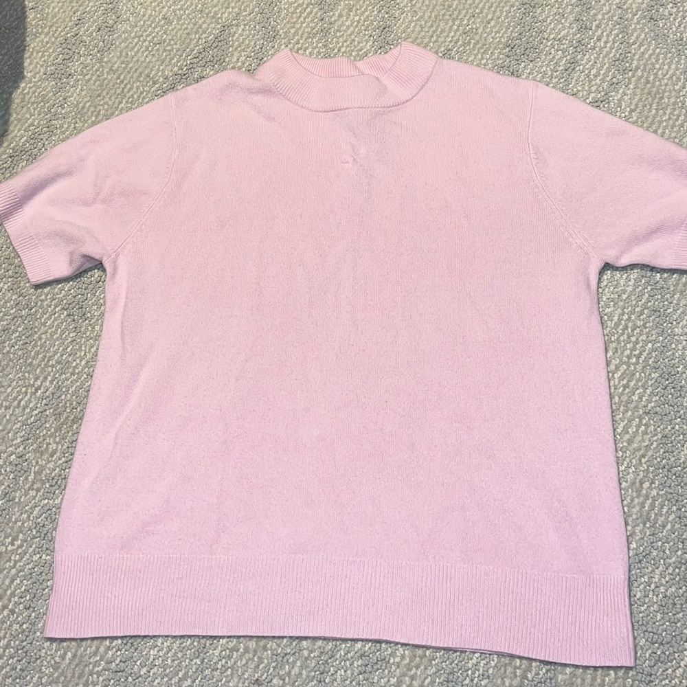 pink sweater